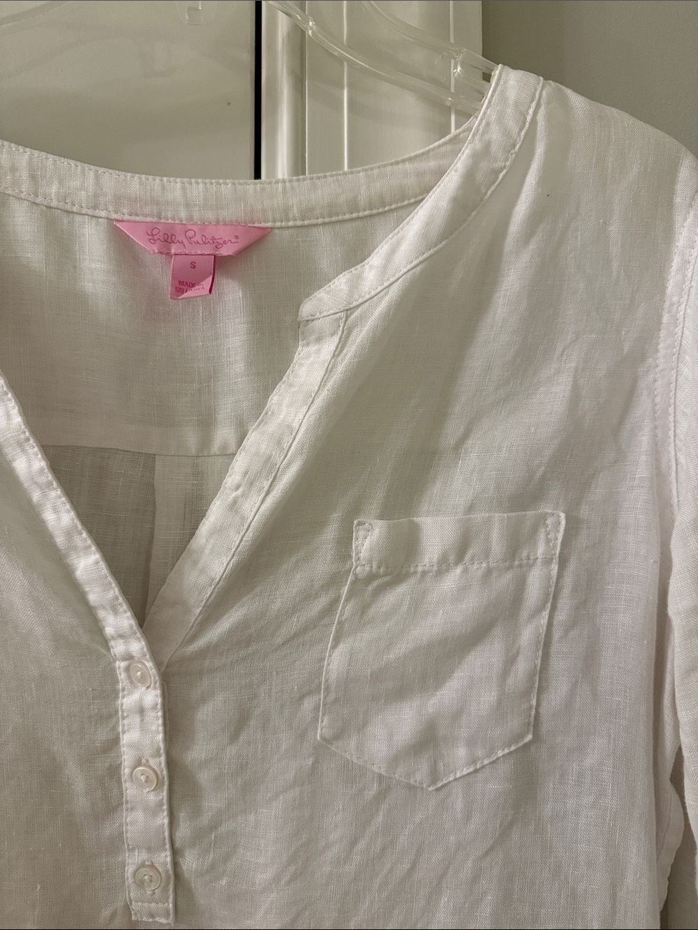 Lilly Pulitzer White Henley Pocket Linen Top - Picture 3 of 12